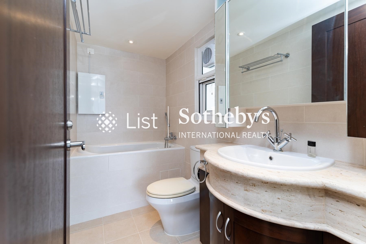 Repulse Bay Belleview Garden 浅水湾丽景花园 | Second En-suite Bathroom