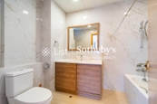 White Jade 白璧 | Second En-suite Bathroom