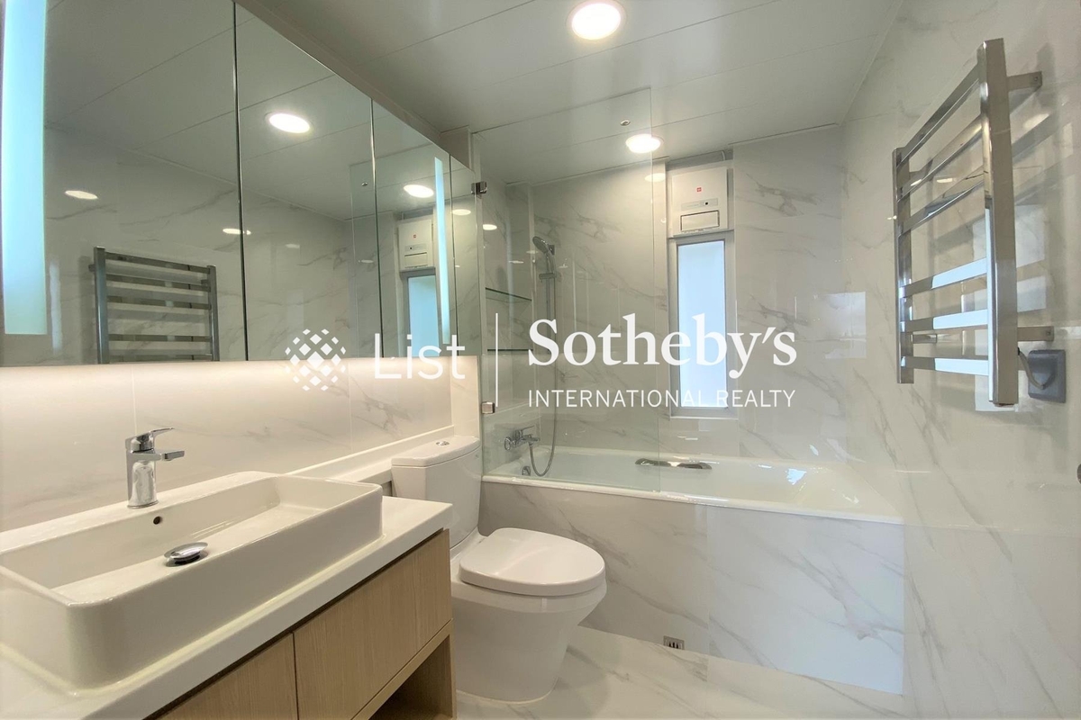 Barker Villa 柏架別墅 | Guest Bathroom