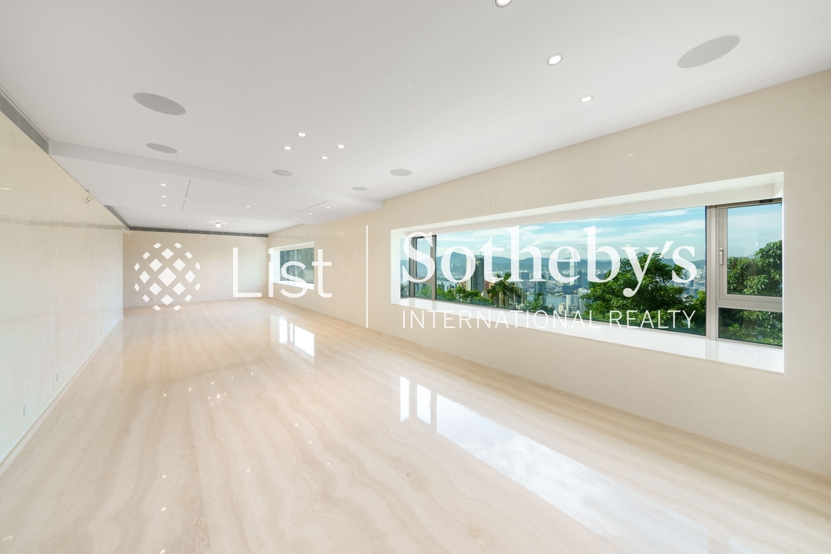 Haking Mansions Haking Mansions | Living and Dining Room