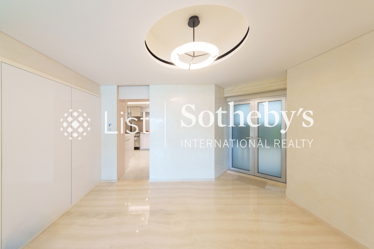 Haking Mansions Haking Mansions | Foyer