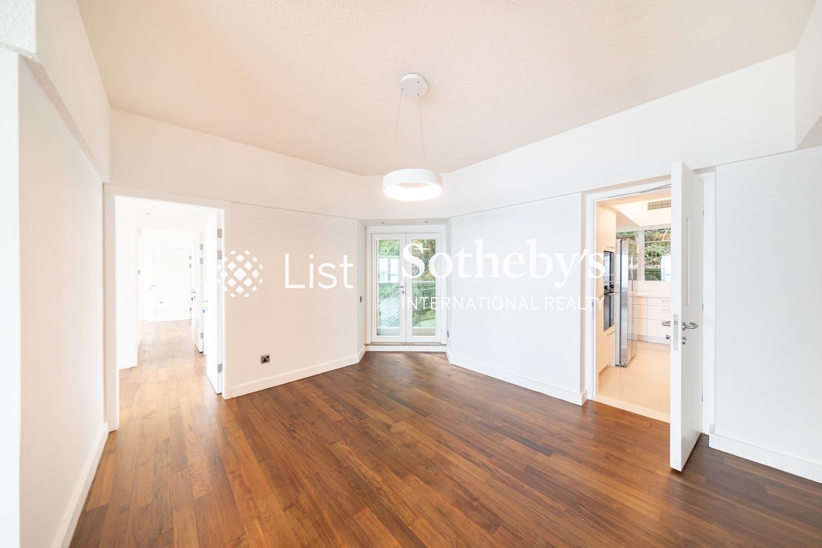 Haking Mansions Haking Mansions | Living and Dining Room