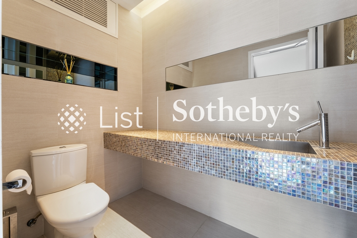 The Beachfront 璧池 | Second En-suite Bathroom