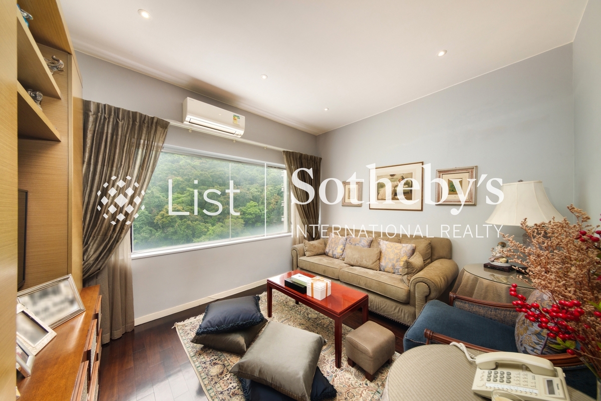 Woodland Heights 怡園 | Fourth Bedroom