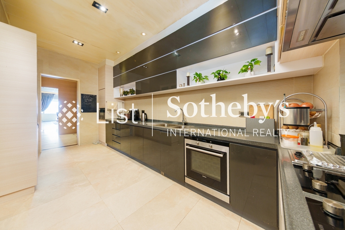 Woodland Heights 怡園 | Kitchen