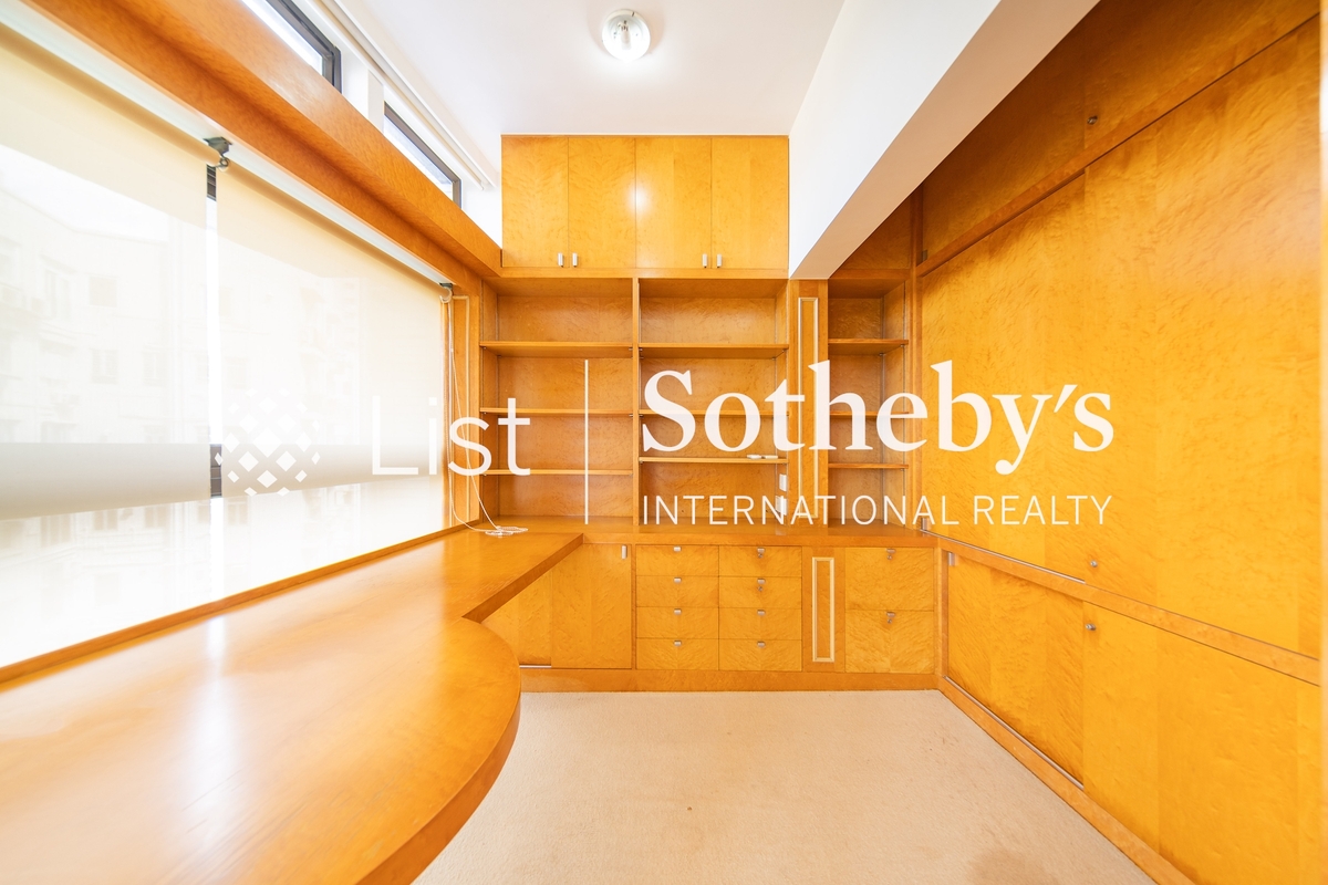 Woodland Heights 怡園 | Study Room