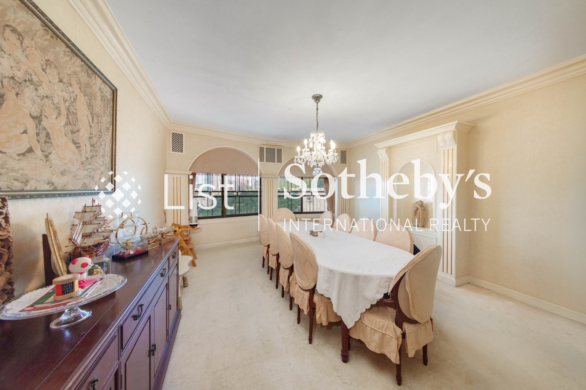 Woodland Heights 怡園 | Dining Room