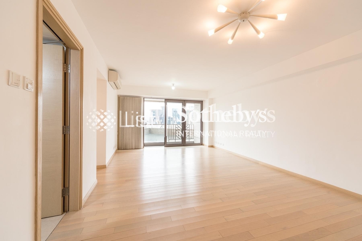 Cliveden Place Cliveden Place | Living and Dining Room