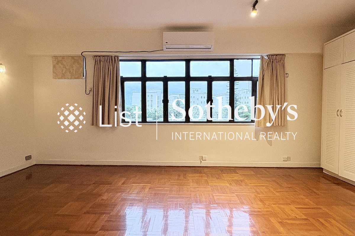 Villa Monte Rosa 玫瑰新邨 | Master Bedroom