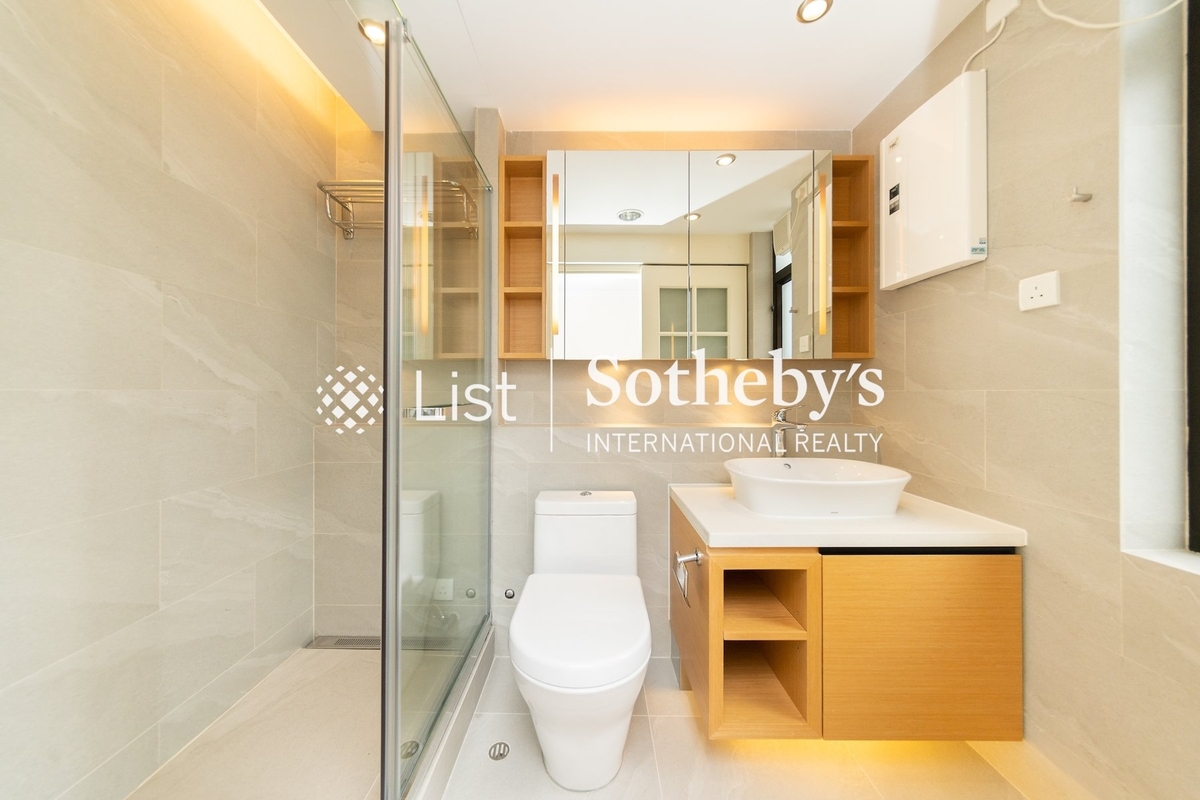 Chung Tak Mansion 重德大廈 | Third En-suite Bedroom