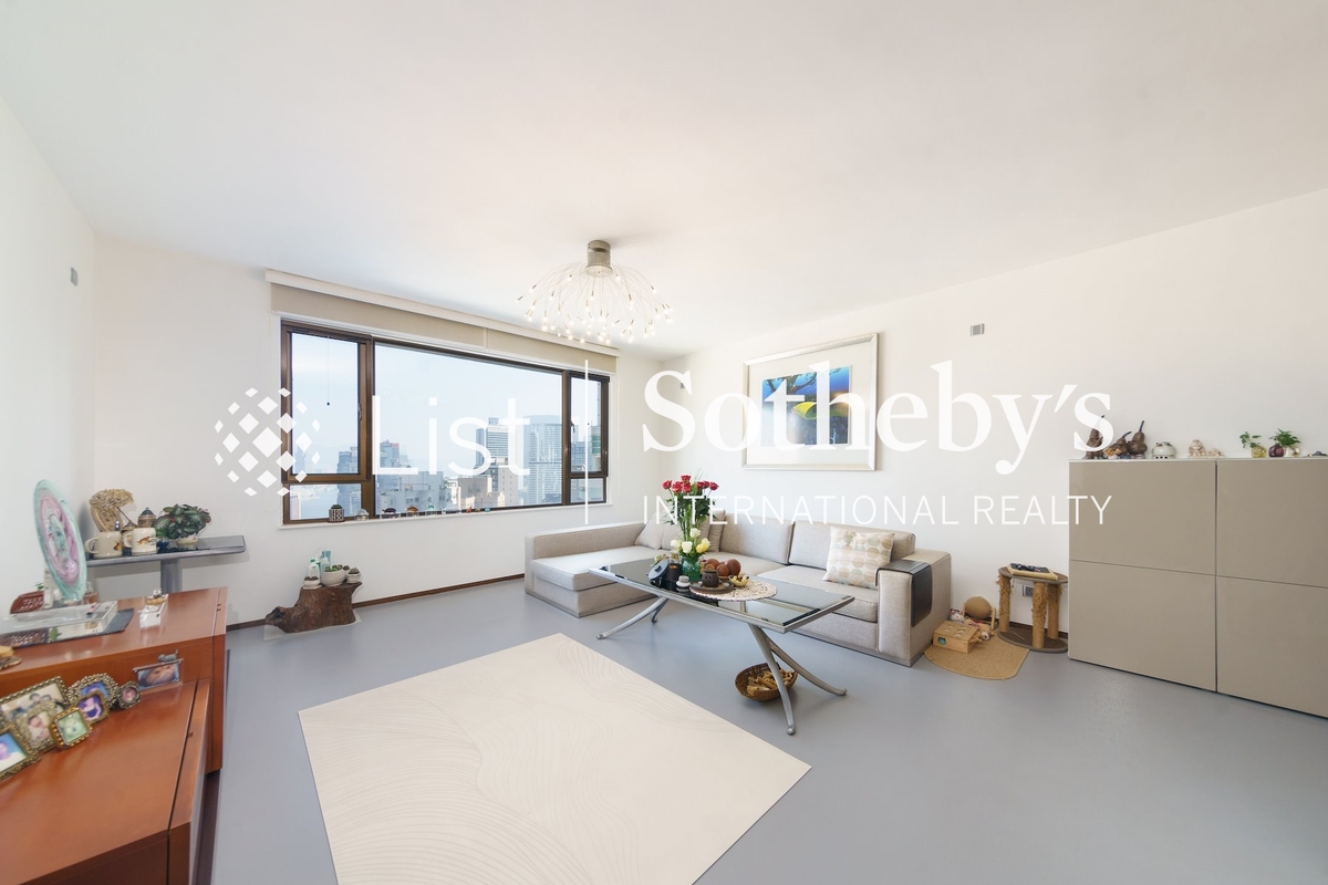 Chung Tak Mansion 重德大廈 | Living Room