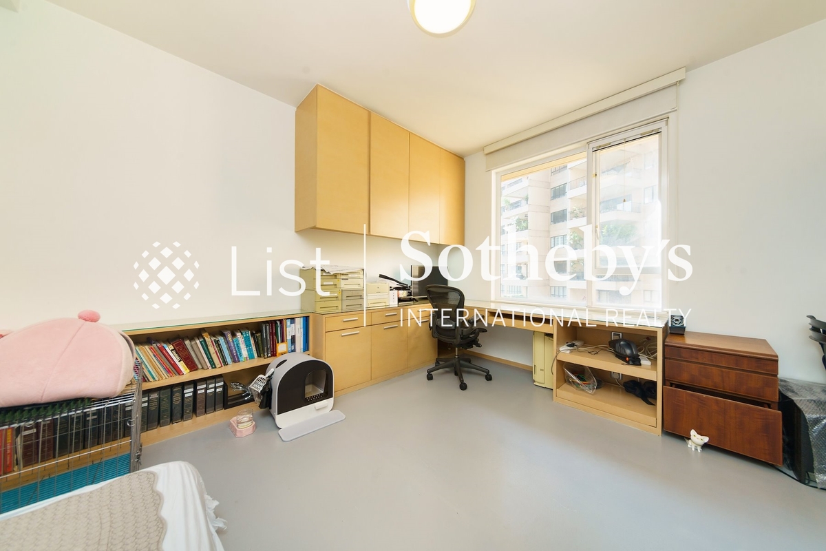 Chung Tak Mansion 重德大廈 | Fourth Bedroom