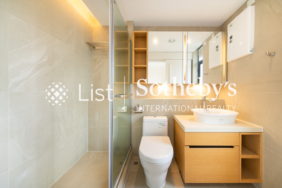 Chung Tak Mansion 重德大廈 | Third En-suite Bathroom