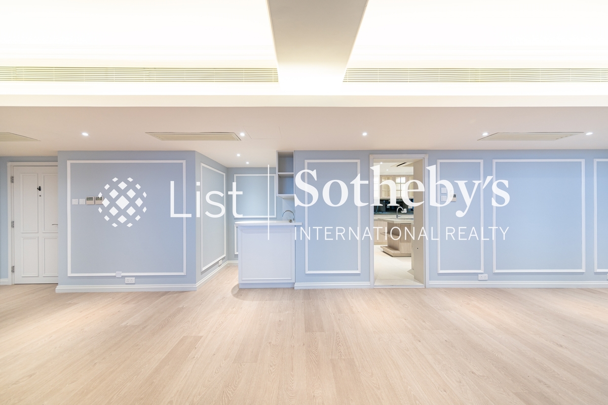 Chung Tak Mansion 重德大廈 | Living and Dining Room