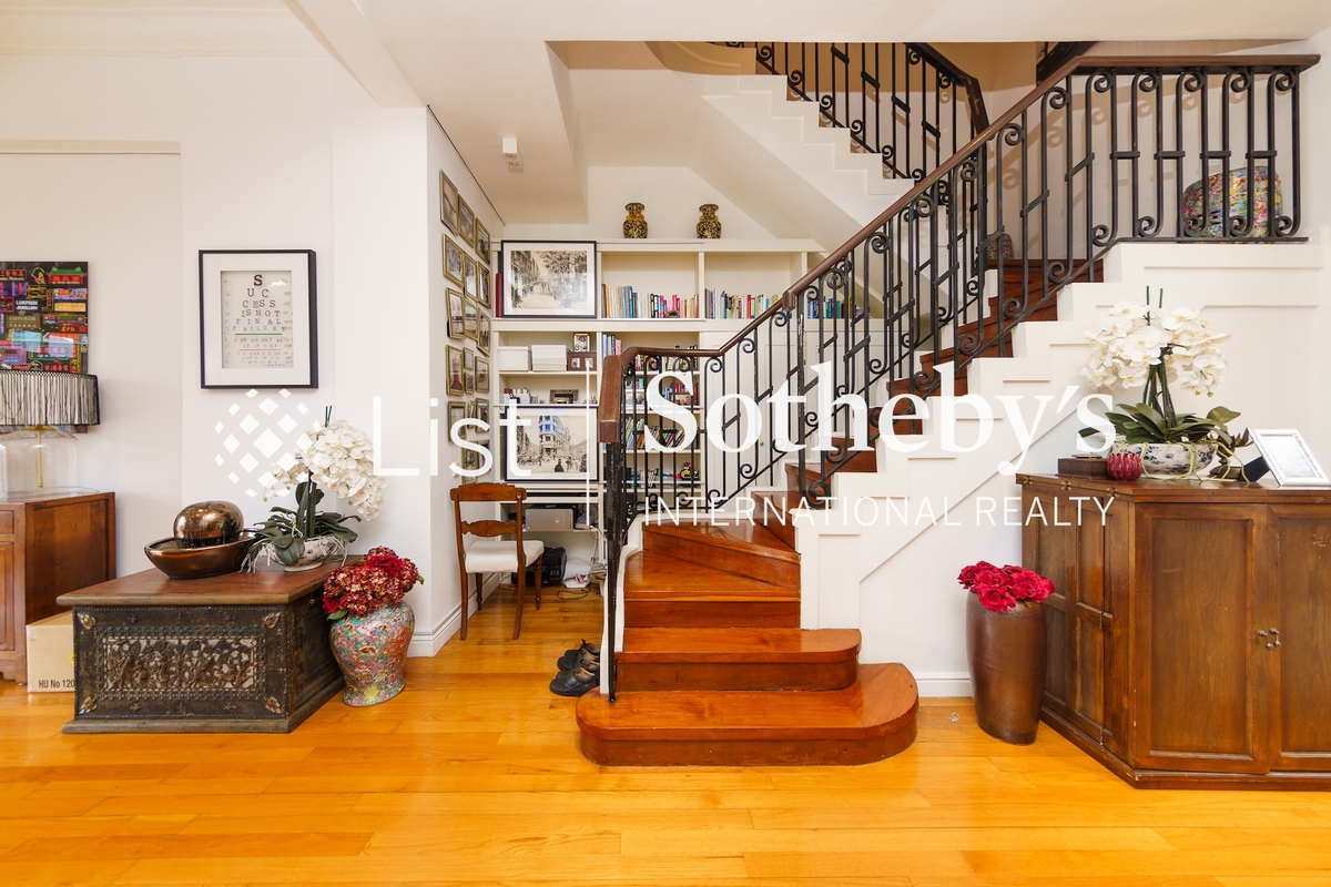 Stewart Terrace 十间 | Living and Dining Room