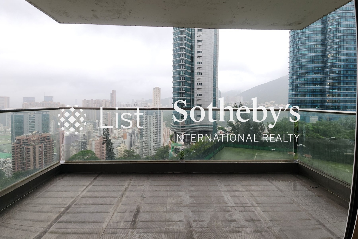 Villa Monte Rosa 玫瑰新邨 | Balcony off Living and Dining Room