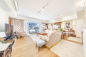 Rose Court 逸盧 | Living Room