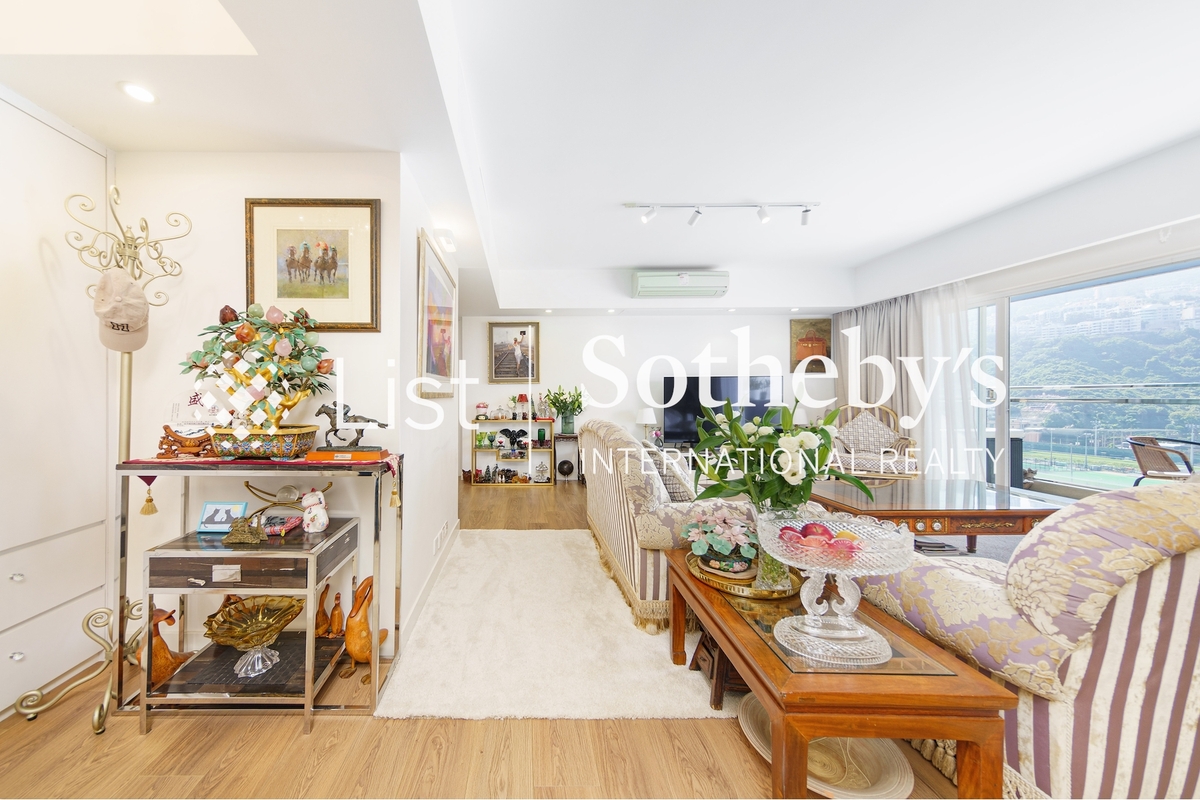 Rose Court 逸盧 | Living Room