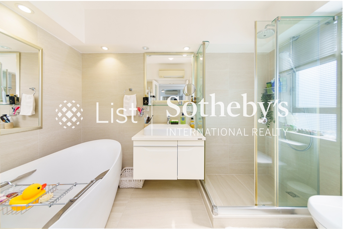 Rose Court 逸盧 | Master Bathroom