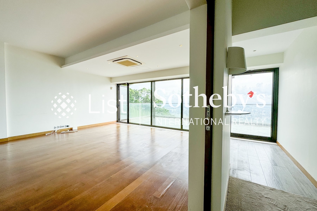 No. 22 Mount Austin Road 柯士甸山道22号 | Living and Dining Room