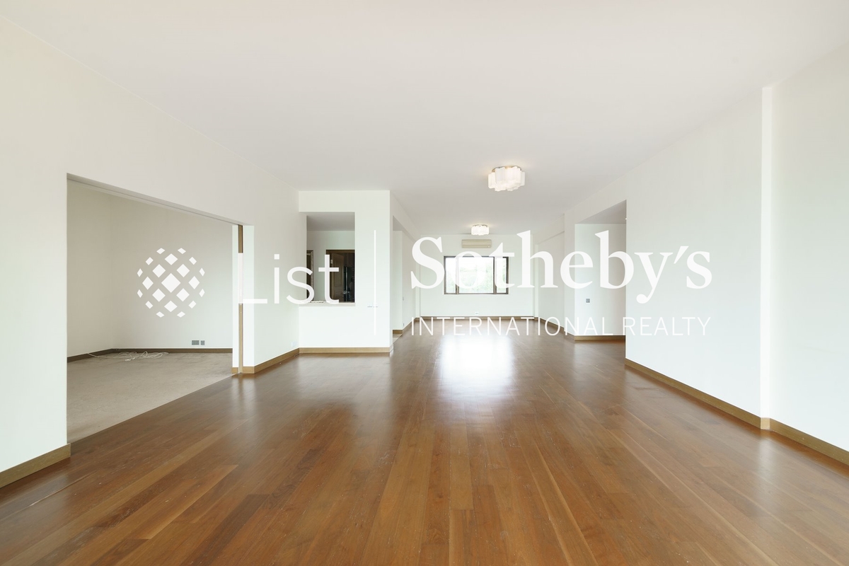 No. 22 Mount Austin Road 柯士甸山道22号 | Living and Dining Room