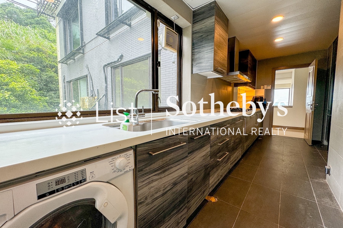 No. 22 Mount Austin Road 柯士甸山道22号 | Kitchen