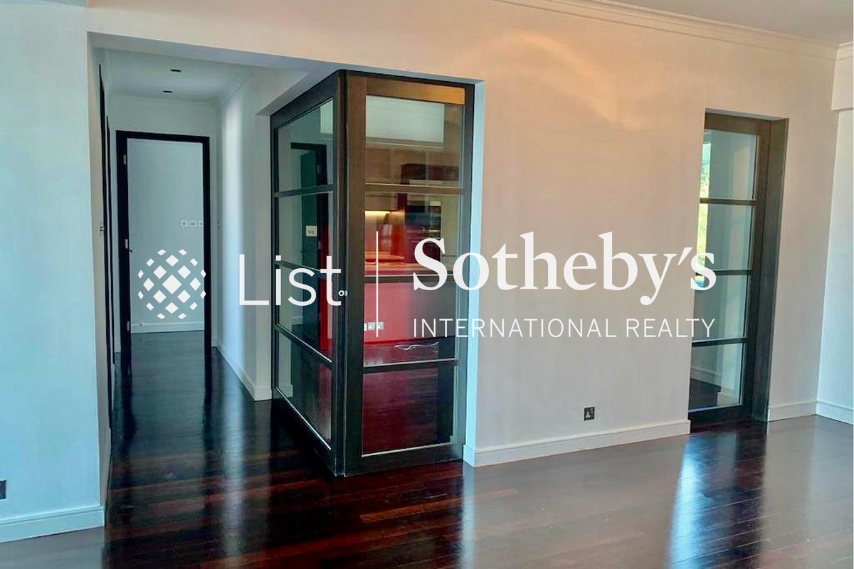 26 Magazine Gap Road 馬己仙峽道26號 | Corridor