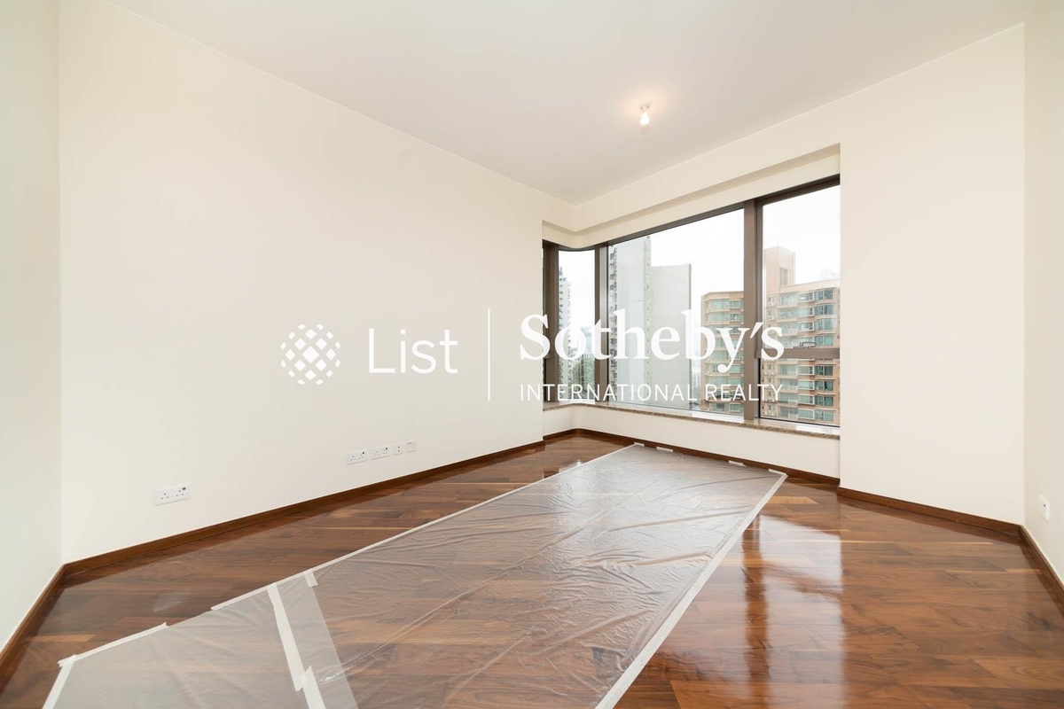 The Signature 春暉8號 | Master Bedroom