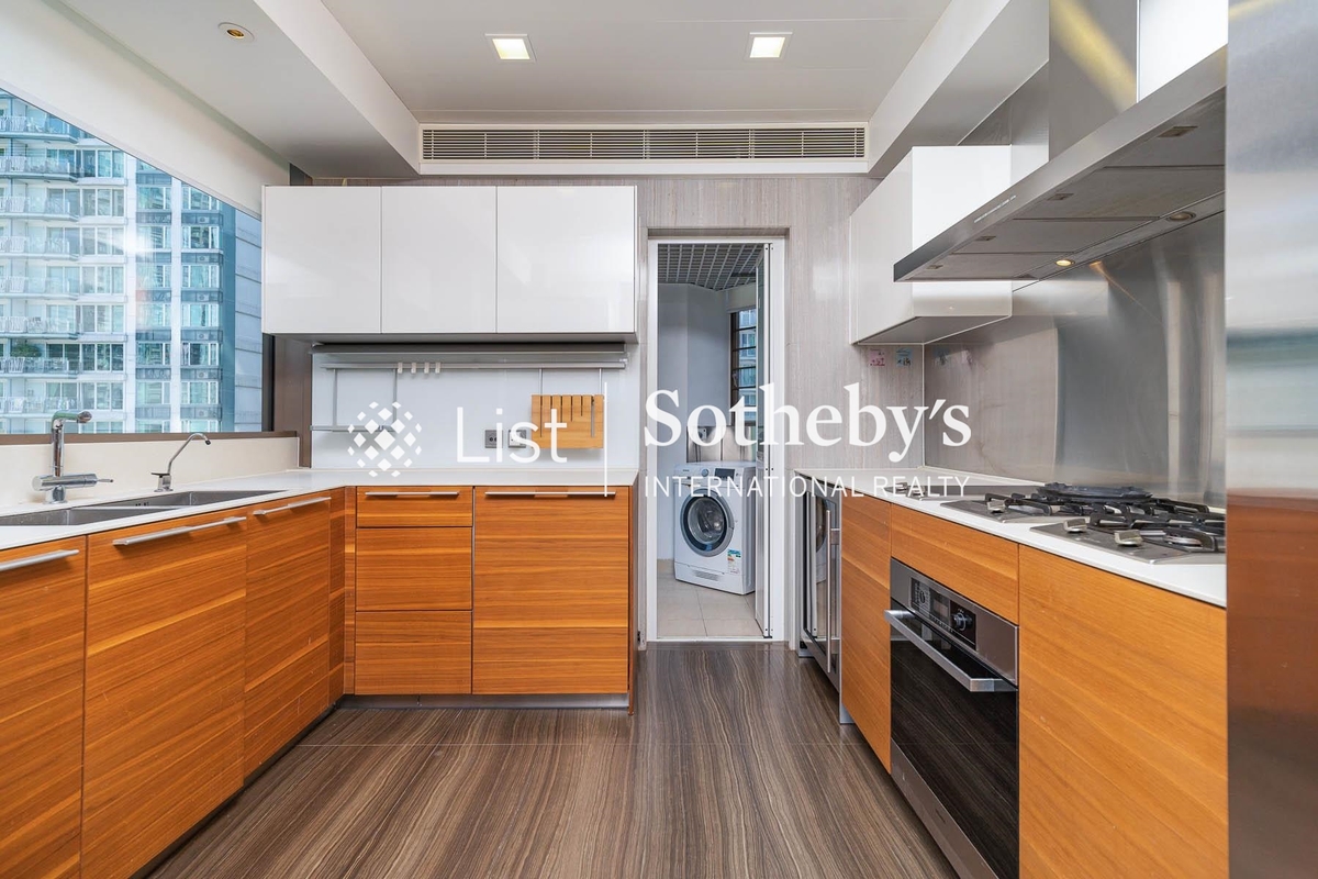 The Signature 春暉8號 | Kitchen