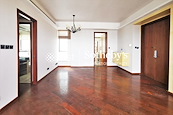 The Signature 春暉8號 | Living and Dining Room
