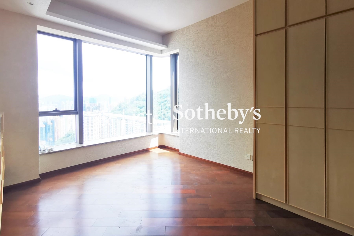 The Signature 春暉8號 | Master Bedroom