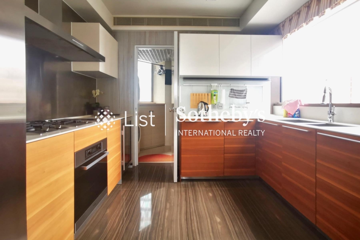 The Signature 春暉8號 | Kitchen