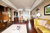 The Signature 春暉8號 | Living and Dining Room