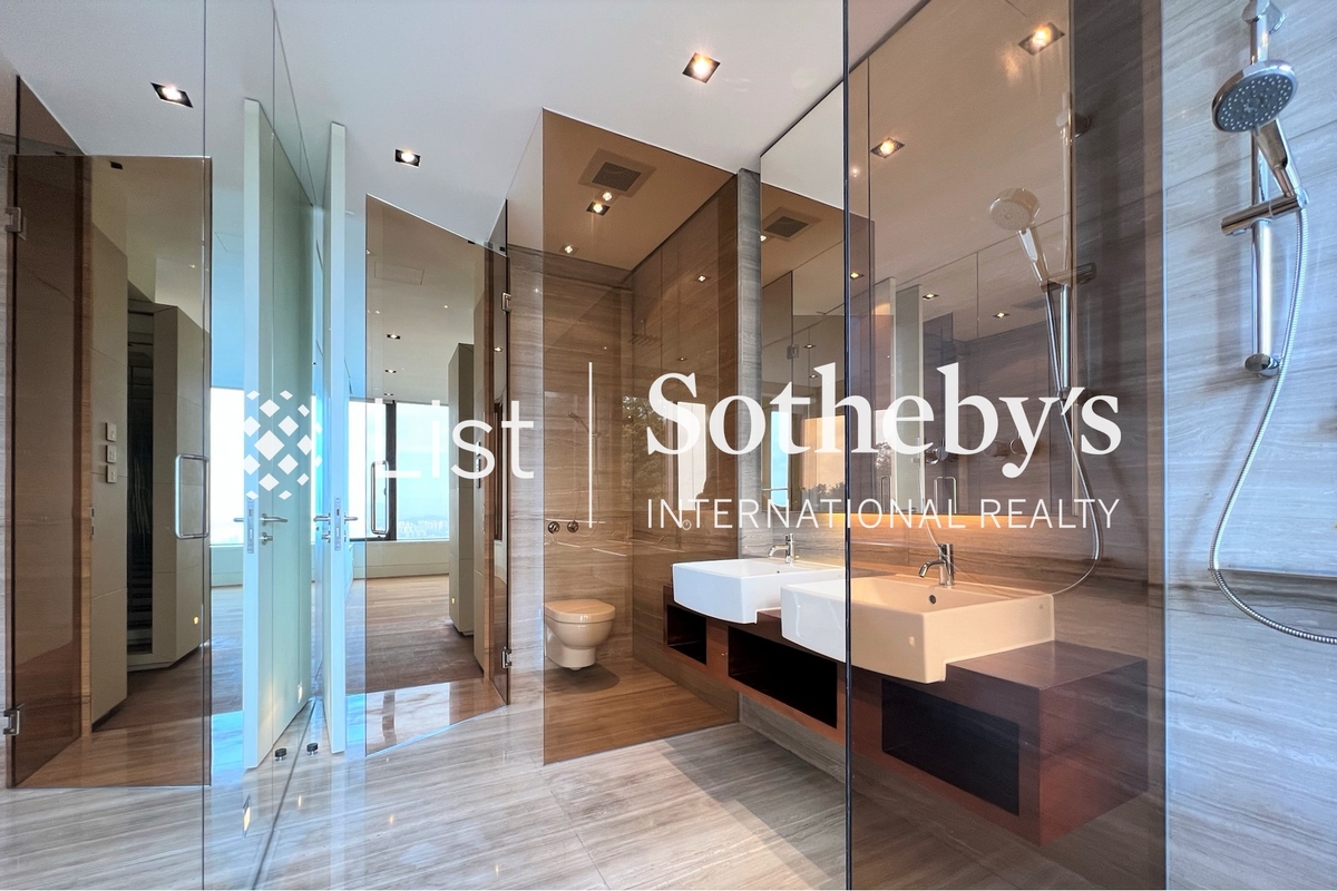 Peak Gardens 山頂花園 | Master Bathroom