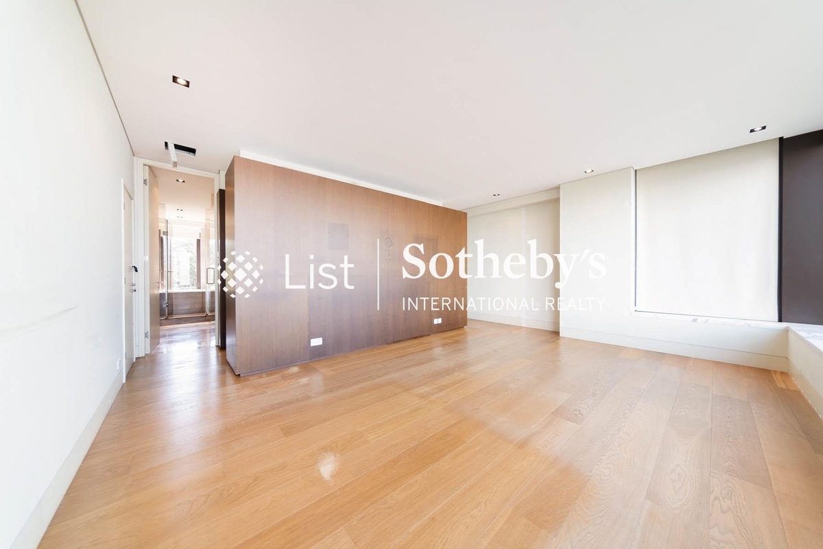 Peak Gardens 山頂花園 | Master Bedroom