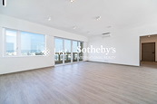 Rose Gardens 玫瑰別墅 | Living and Dining Room