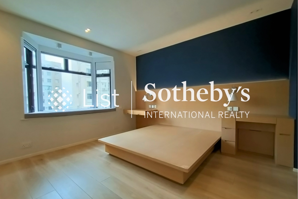 Elm Tree Towers 愉富大厦 | Master Bedroom