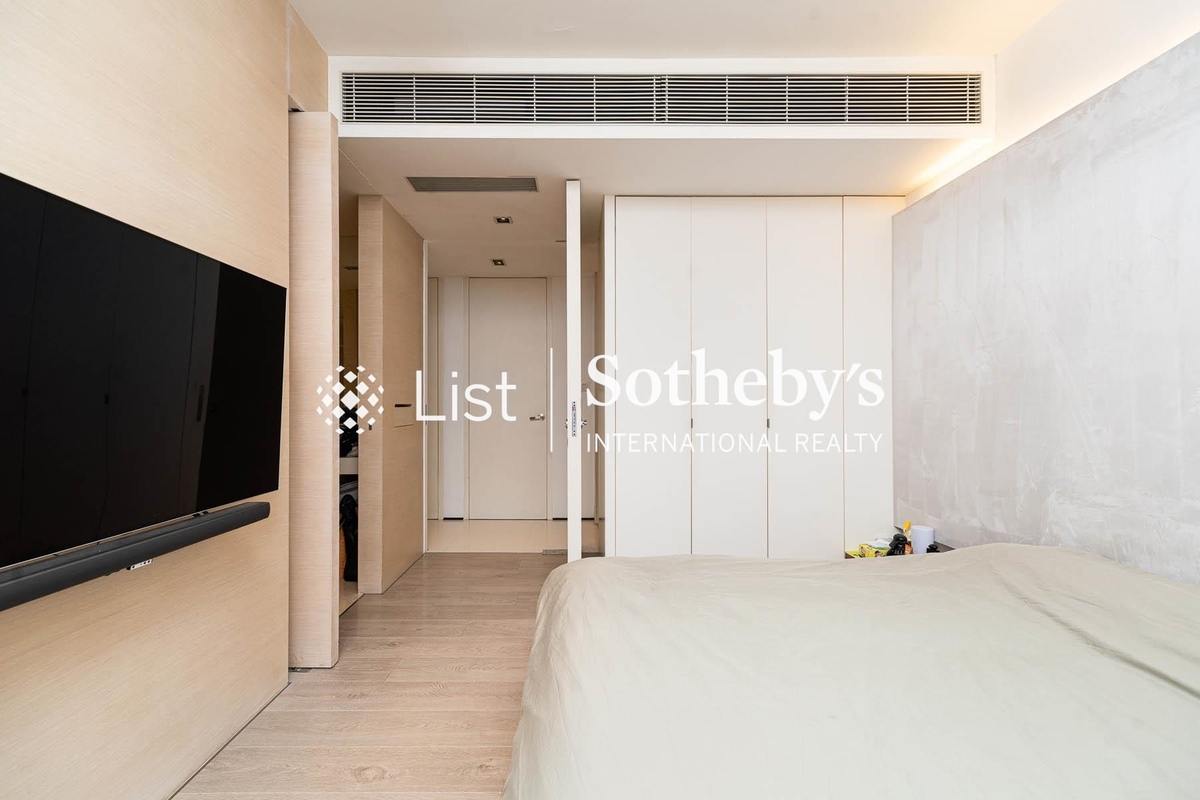 Elm Tree Towers 愉富大廈 | Master Bedroom