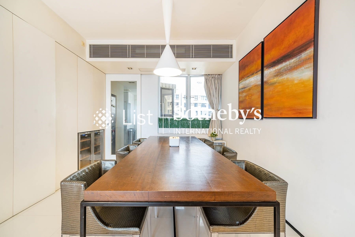 Elm Tree Towers 愉富大廈 | Living and Dining Room