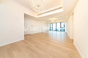 The Harbourview 港景別墅 | Living and Dining Room