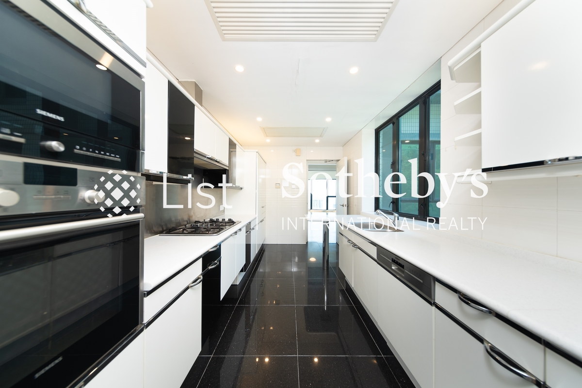 The Harbourview 港景别墅 | Kitchen