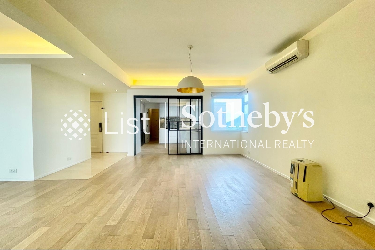 Vivian Court 瑞燕大廈 | Dining Room