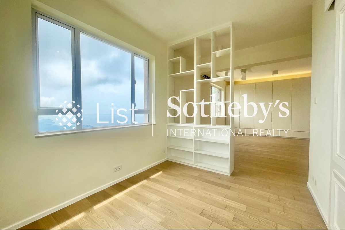 Vivian Court 瑞燕大廈 | Master Bedroom