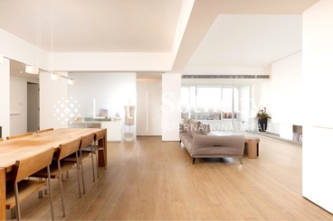 Vivian Court 瑞燕大廈 | 