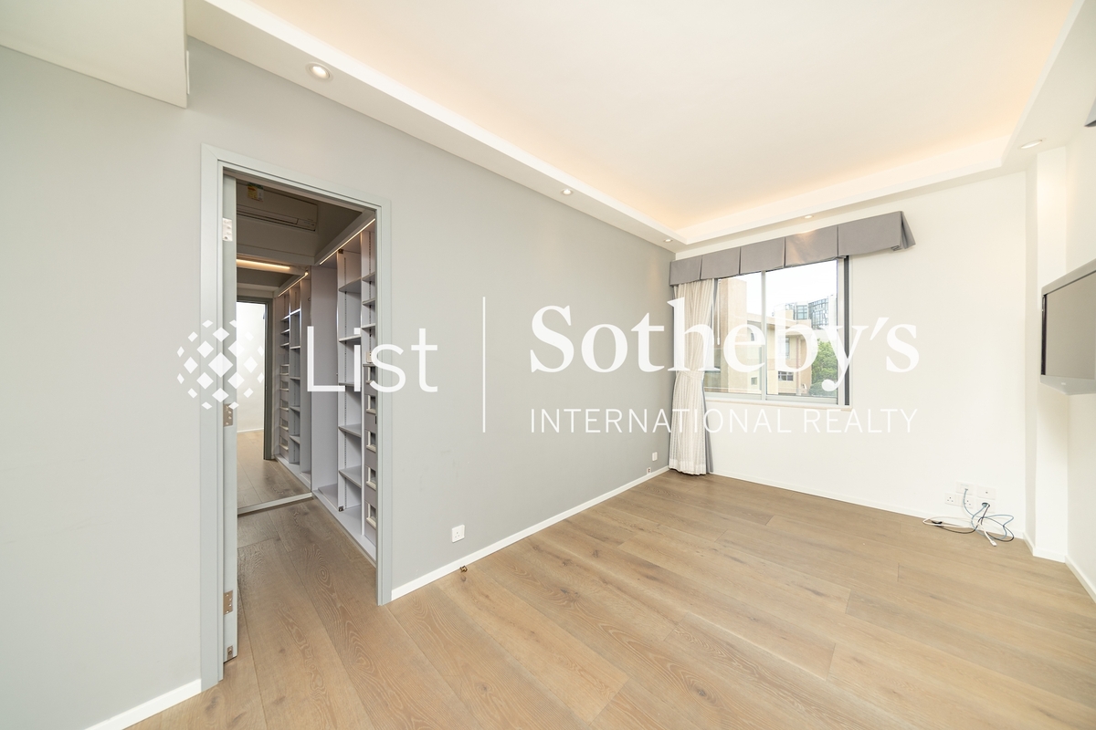 Vivian Court 瑞燕大厦 | Third Bedroom