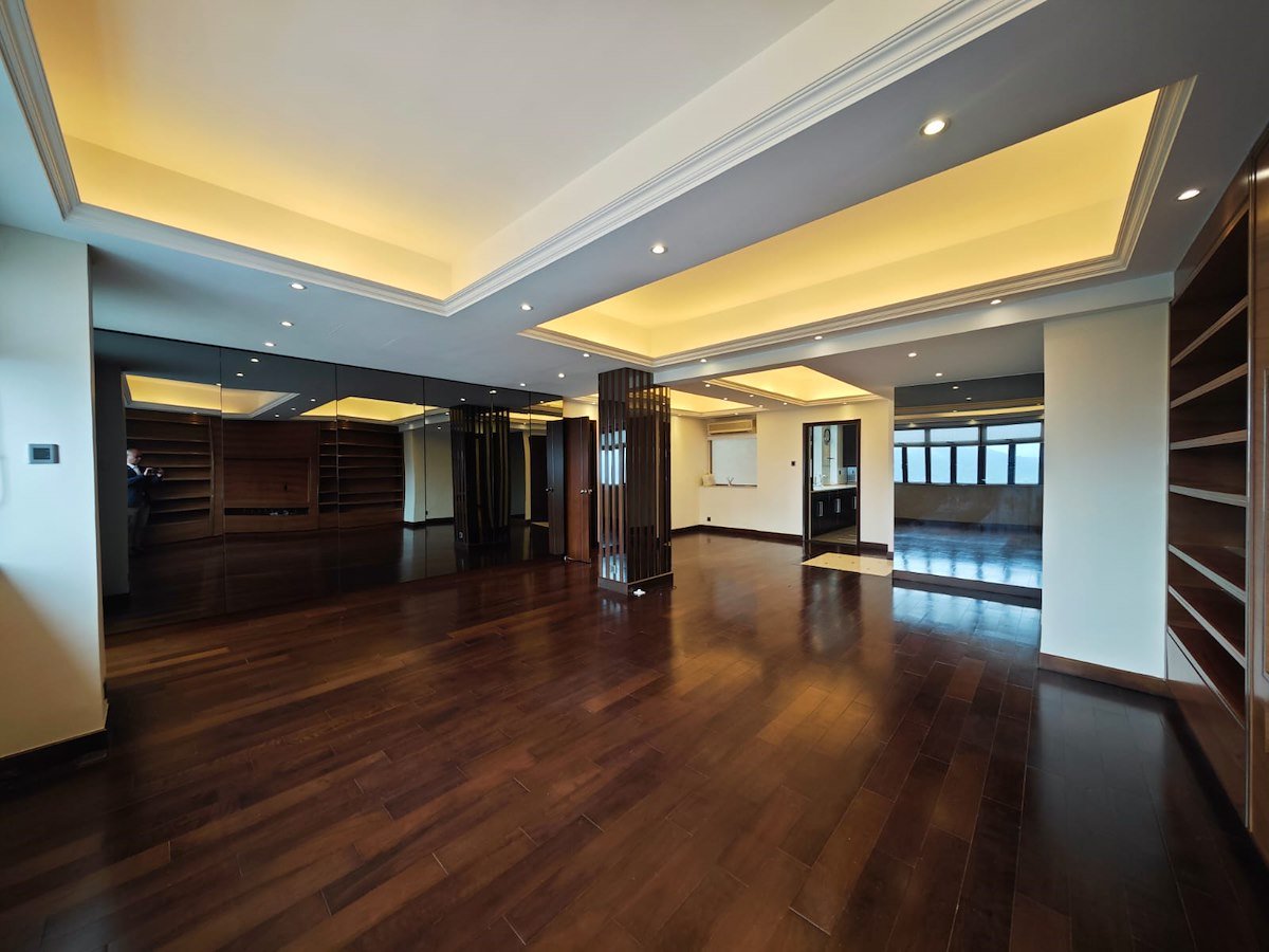 Kellett Heights 嘉利別墅 | Dining Room