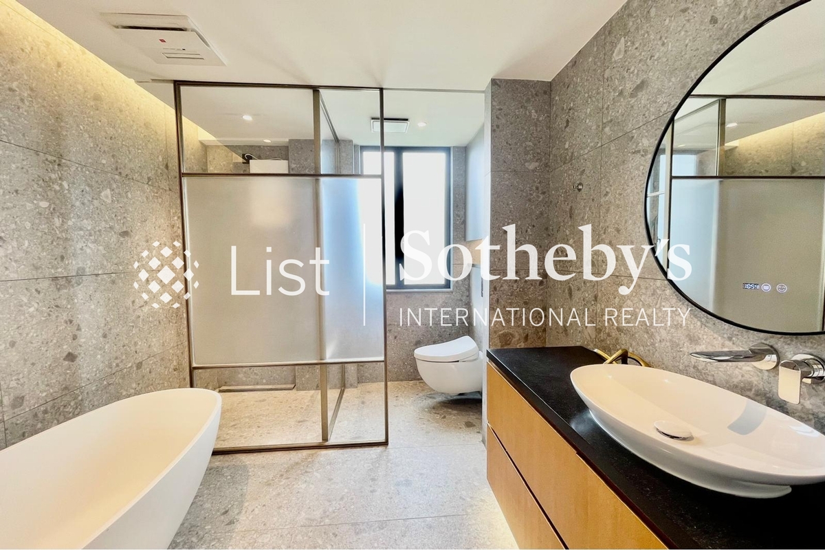 Kellett Heights 嘉利別墅 | Master Bathroom