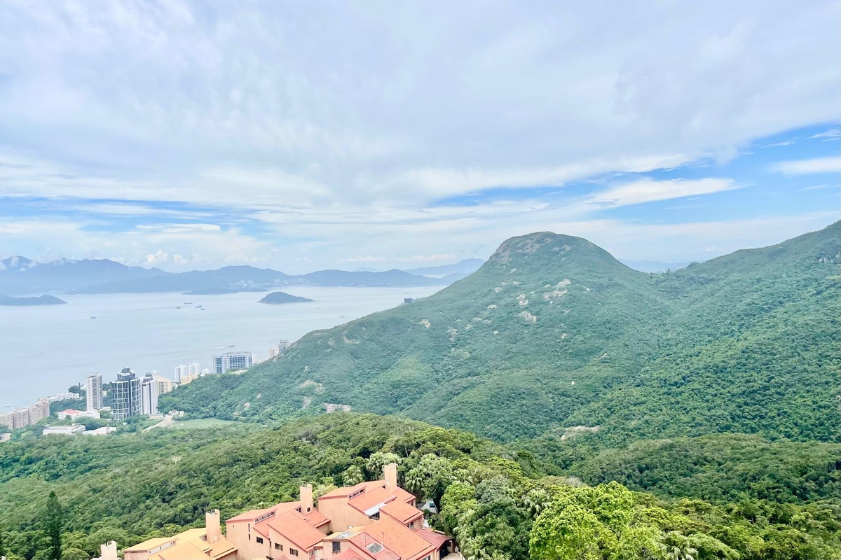 Kellett Heights 嘉利別墅 | View from Living Room