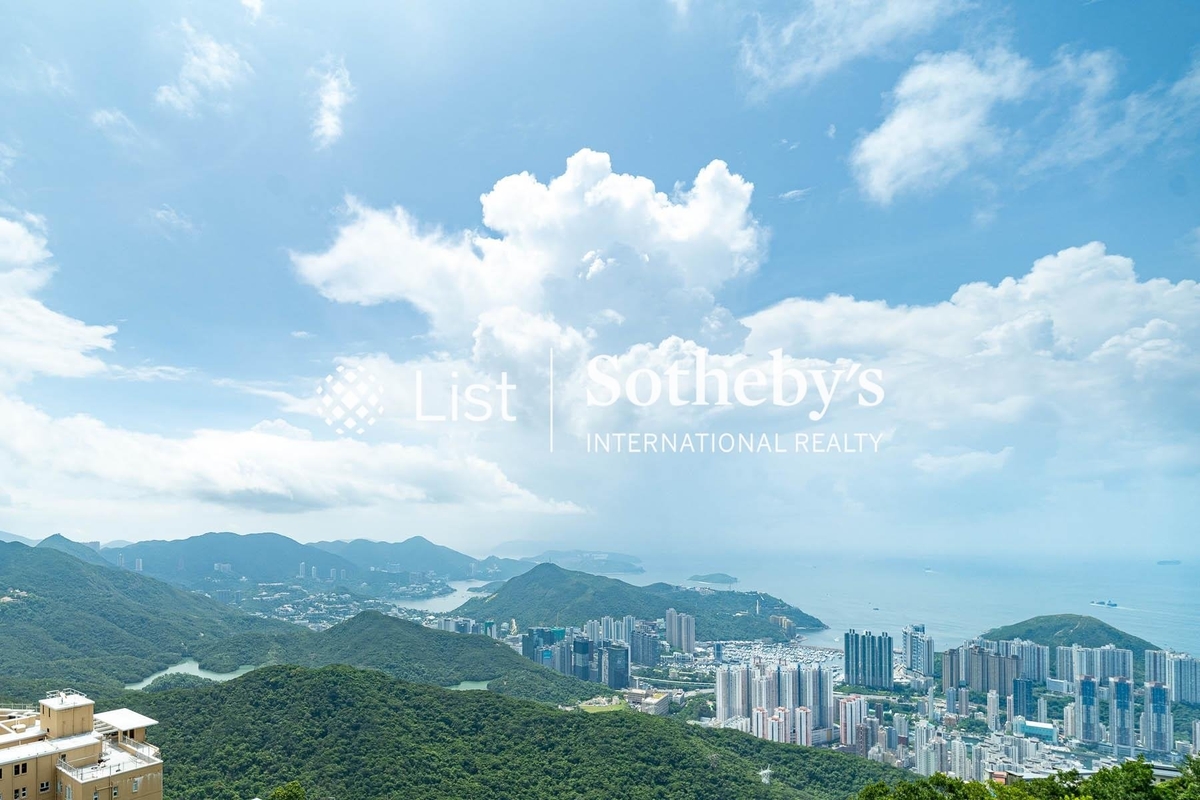 Mountain Lodge 崑廬 | View from Living Room