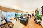 Mountain Lodge 崑廬 | Living and Dining Room